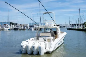 Thumbnail von Boston Whaler 420 Outrage