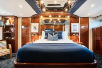 Thumbnail von Lazzara Yachts 94 IV Tranquility