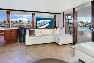 Thumbnail von Lazzara Yachts 94 IV Tranquility
