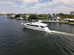 Thumbnail von Lazzara Yachts 94 IV Tranquility