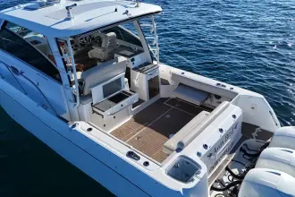 Thumbnail von Boston Whaler 345 Conquest Whaler 345 Conquest - Loaded
