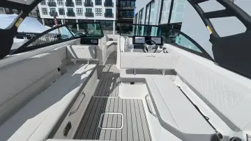 Thumbnail von Sea Ray SDX 270 Outboard