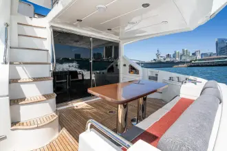 Thumbnail von Azimut 60 Fly