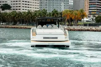 Thumbnail von De Antonio Yachts D50 Open
