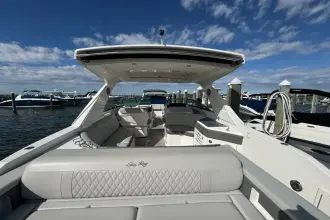 Thumbnail von Sea Ray SLX 310