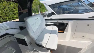 Thumbnail von Sea Ray 370 Sundancer Outboard