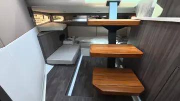 Thumbnail von Sea Ray 370 Sundancer Outboard