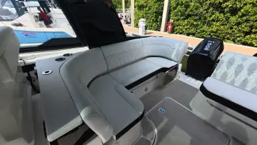 Thumbnail von Sea Ray 370 Sundancer Outboard