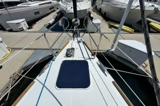Thumbnail von Beneteau Oceanis 49