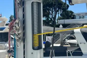 Thumbnail von Beneteau Oceanis 49