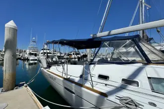 Thumbnail von Beneteau Oceanis 49