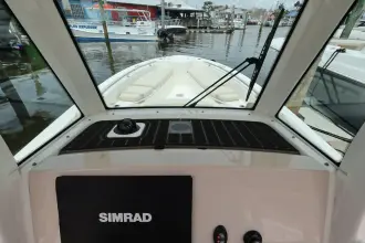 Thumbnail von Boston Whaler 280 Dauntless