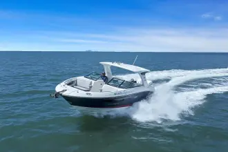 Thumbnail von Sea Ray SLX 350 OB