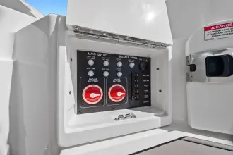 Thumbnail von Sea Ray SLX 350 OB