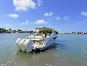 Thumbnail von Sea Ray SLX 400 Outboard