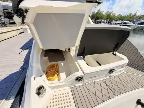 Thumbnail von Sea Ray SLX 400 Outboard