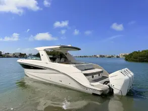 Thumbnail von Sea Ray SLX 400 Outboard
