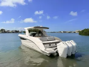 Thumbnail von Sea Ray SLX 400 Outboard
