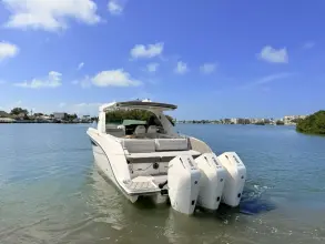 Thumbnail von Sea Ray SLX 400 Outboard