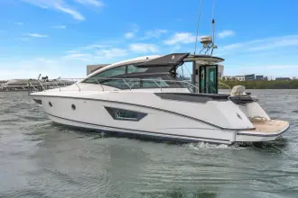 Thumbnail von Beneteau Gran Turismo 46 ALL OFFERS & TRADES WELCOME-- MOTIVATED SELLER