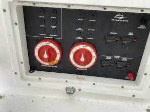 Thumbnail von Rinker 280 Express Cruiser