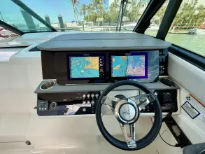 Thumbnail von Sea Ray 320 Sundancer