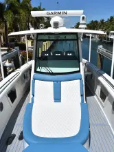 Thumbnail von Boston Whaler 350 Outrage