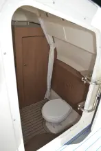 Thumbnail von Boston Whaler 350 Outrage