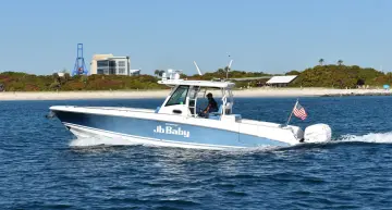 Thumbnail von Boston Whaler 350 Outrage