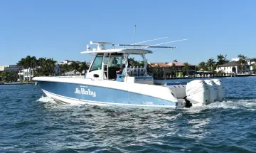 Thumbnail von Boston Whaler 350 Outrage