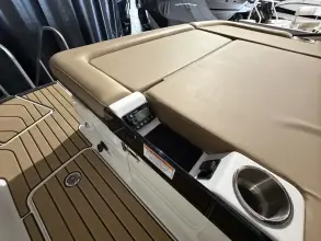 Thumbnail von Sea Ray SLX 280