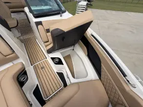 Thumbnail von Sea Ray SLX 280