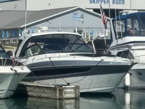 Cruisers Yachts 380 Express