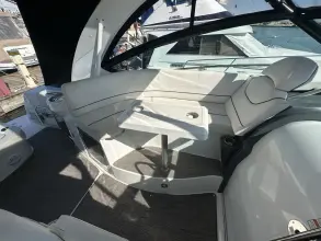 Thumbnail von Cruisers Yachts 380 Express