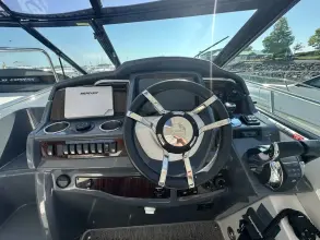 Thumbnail von Cruisers Yachts 380 Express