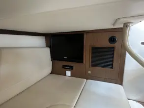 Thumbnail von Cruisers Yachts 380 Express