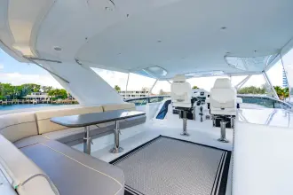 Thumbnail von Hatteras 64 Motor Yacht
