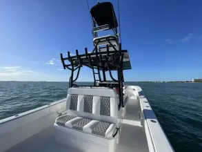 Thumbnail von Invincible 33 Catamaran Compensating
