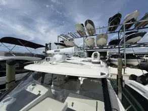 Thumbnail von Boston Whaler 405 Conquest