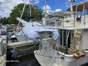 Thumbnail von Mainship 400 Trawler Sol Mate