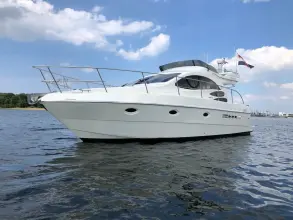 Azimut 39