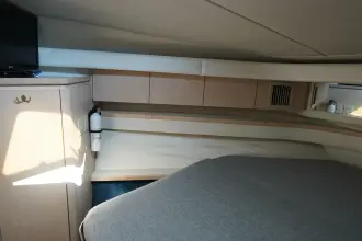 Thumbnail von Tiara Yachts 6CTA-8.3