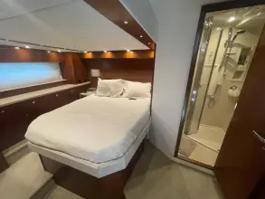 Thumbnail von Cruisers Yachts 48 Cantius Seaquell