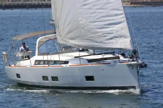 Beneteau Oceanis 55