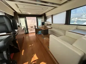 Thumbnail von Tiara Yachts 50 Coupe