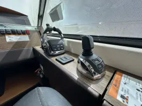 Thumbnail von Tiara Yachts 50 Coupe