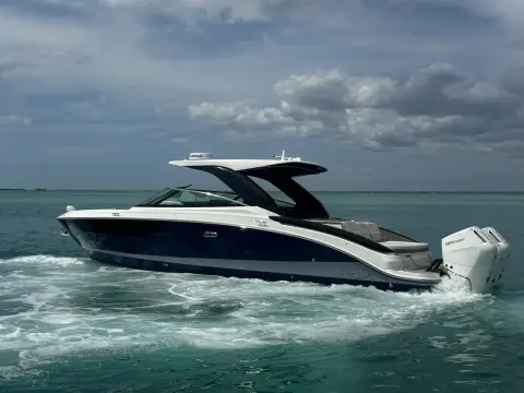 Sea Ray 360SXO