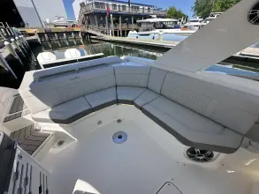 Thumbnail von Sea Ray SLX 310 Outboard