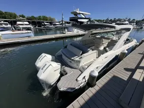 Thumbnail von Sea Ray SLX 310 Outboard