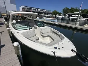 Thumbnail von Sea Ray SLX 310 Outboard